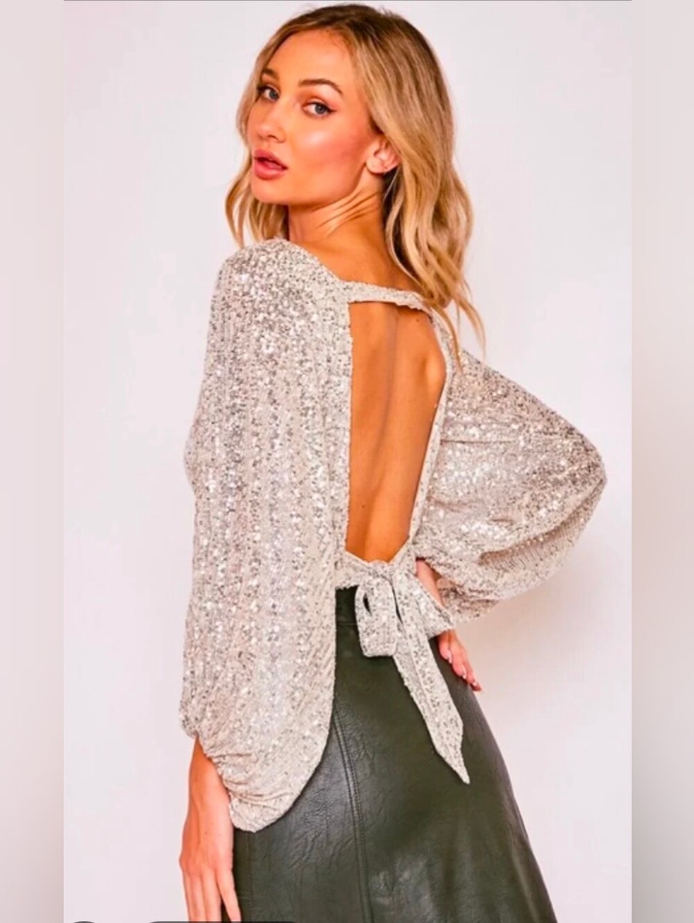 Vine & Love Sequin Tie Back Crop Top Champagne L